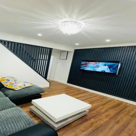 Luxury New Home Swanscombe Экстерьер фото